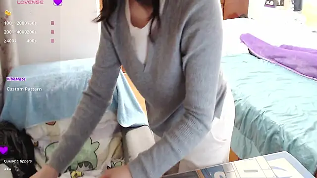 Snapshot of Liliya-77 chatting on 03-17-25, 01:18 Liliya-77 online show from 03-17-25, 01:18