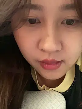 Snapshot of Liliya-77 chatting on 09-13-25, 06:57 Liliya-77 online show from 09-13-25, 06:57