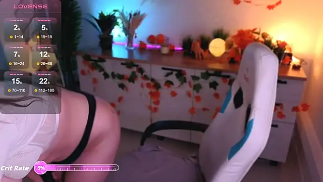 Snapshot of Ooops_Boobss chatting on 10-28-25, 02:20 Ooops Boobss online show from 10-28-25, 02:20