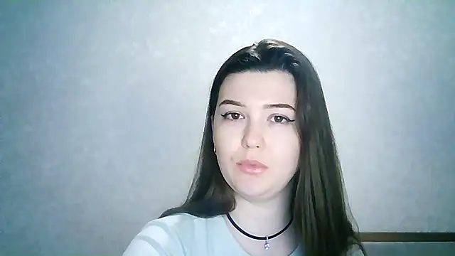 Snapshot of SeductiveTati chatting on 12-20-24, 08:49 SeductiveTati online show from 12-20-24, 08:49