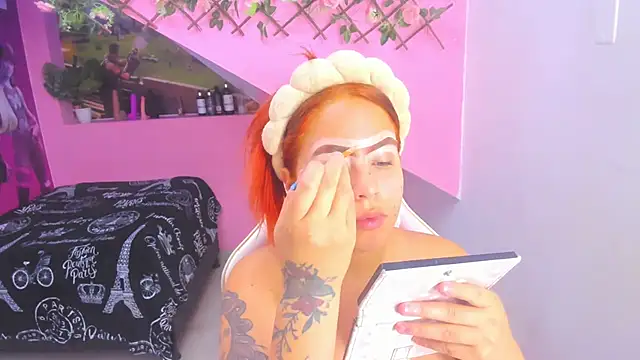 Snapshot of marcellaa303av chatting on 01-22-25, 03:20 marcellaa303av online show from 01-22-25, 03:20