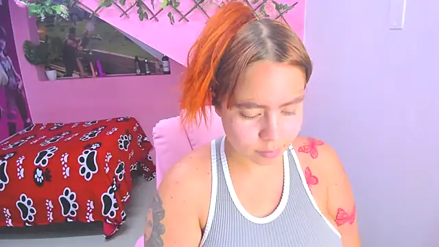 Snapshot of marcellaa303av chatting on 03-08-25, 03:06 marcellaa303av online show from 03-08-25, 03:06