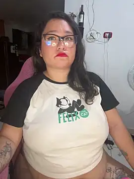 CinnamonCookiez online show from 12-26-24, 03:06