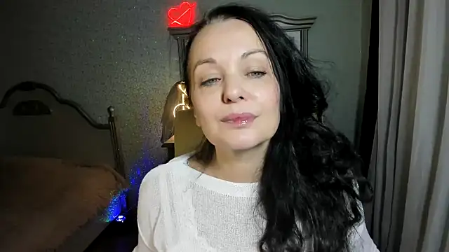 Snapshot of WitchBlueRose chatting on 12-12-24, 04:15 WitchBlueRose online show from 12-12-24, 04:15