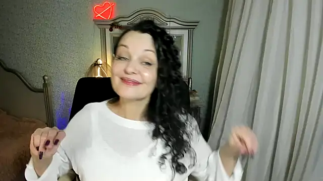 Snapshot of WitchBlueRose chatting on 12-17-24, 07:59 WitchBlueRose online show from 12-17-24, 07:59