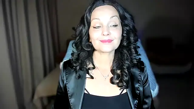 Snapshot of WitchBlueRose chatting on 09-27-25, 05:18 WitchBlueRose online show from 09-27-25, 05:18