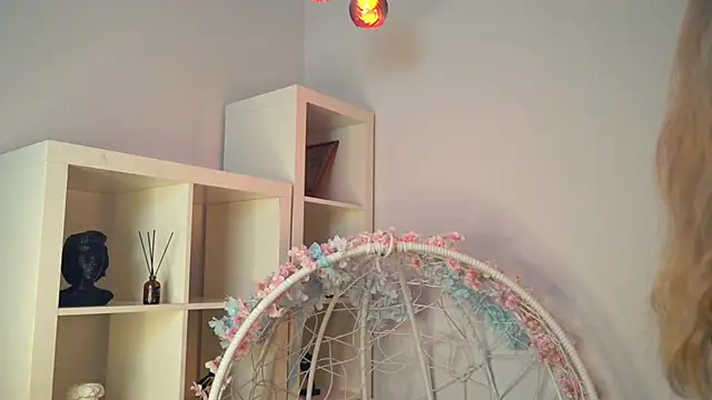 FlairCunard online show from 12-19-24, 12:02