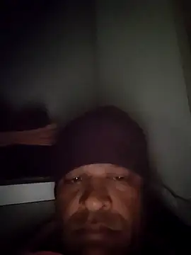 Snapshot of nupa230780 chatting on 11-13-25, 05:01 nupa230780 online show from 11-13-25, 05:01