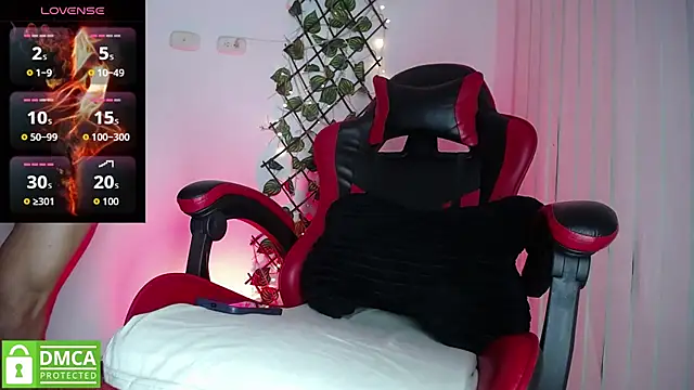 Snapshot of darkviper26 chatting on 11-25-25, 10:37 darkviper26 online show from 11-25-25, 10:37