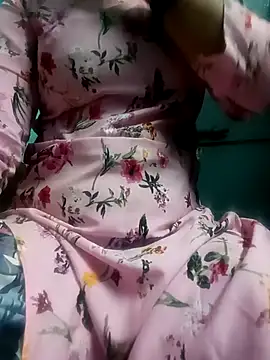 gunjan22 online show from 10-27-25, 09:24