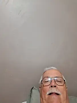 NawtyB1965 online show from 04-25-26, 05:10