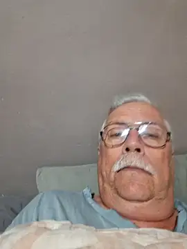 Snapshot of NawtyB1965 chatting on 06-02-26, 03:41 NawtyB1965 online show from 06-02-26, 03:41