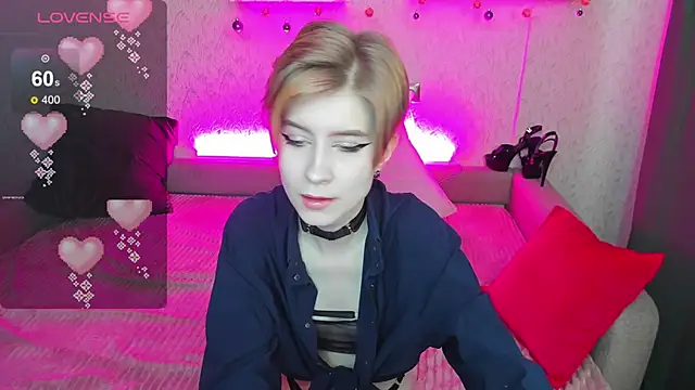 Angel Jules online show from 12-19-24, 03:51