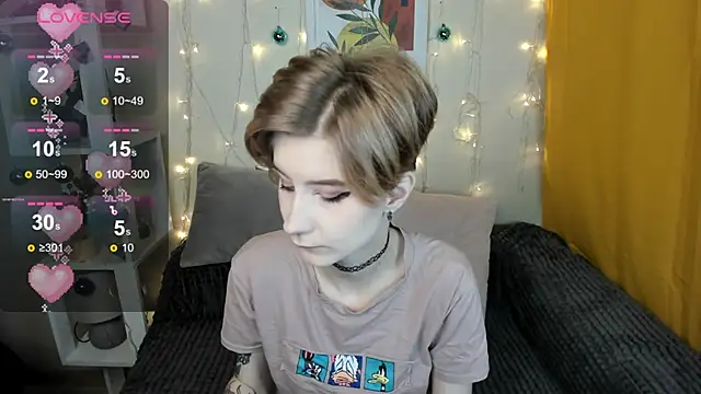 Angel Jules online show from 12-30-24, 01:15