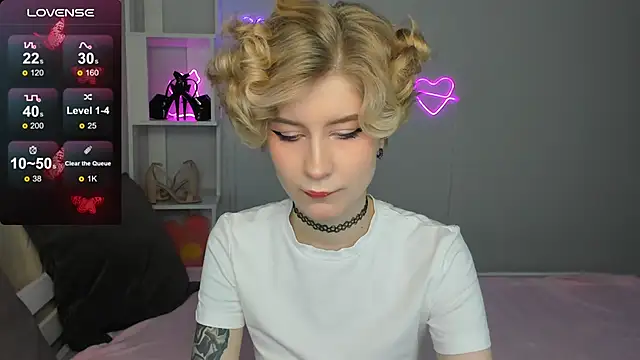 Angel Jules online show from 10-04-25, 12:19