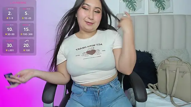 Snapshot of Marian_Boobs chatting on 11-14-25, 07:12 Marian Boobs online show from 11-14-25, 07:12