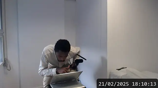 Snapshot of Mastertopdome chatting on 02-21-25, 09:11 Mastertopdome online show from 02-21-25, 09:11