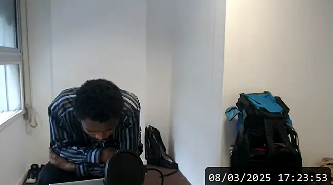 Snapshot of Mastertopdome chatting on 03-08-25, 08:25 Mastertopdome online show from 03-08-25, 08:25