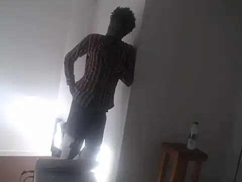 Snapshot of Mastertopdome chatting on 10-07-25, 11:18 Mastertopdome online show from 10-07-25, 11:18