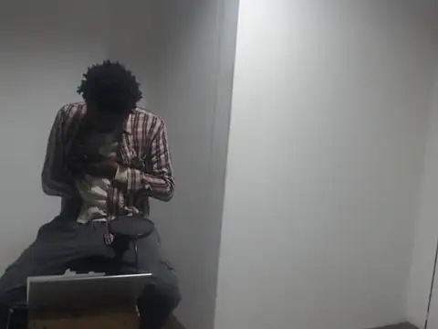 Snapshot of Mastertopdome chatting on 10-20-25, 11:38 Mastertopdome online show from 10-20-25, 11:38