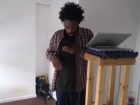 Snapshot of Mastertopdome chatting on 01-06-26, 05:38 Mastertopdome online show from 01-06-26, 05:38