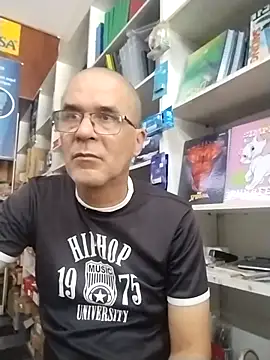 Snapshot of barboza991 chatting on 04-13-26, 12:54 barboza991 online show from 04-13-26, 12:54