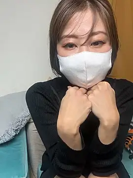 Snapshot of ayu0009rrr chatting on 02-16-26, 03:41 ayu0009rrr online show from 02-16-26, 03:41