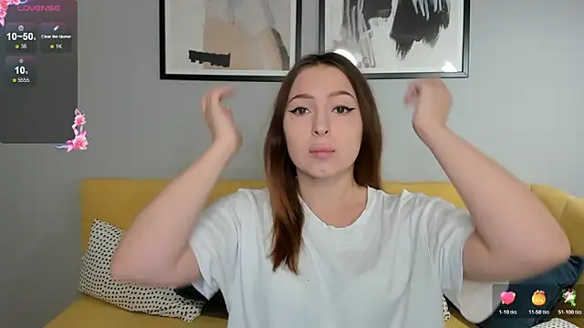 KetrinWhite online show from 11-26-25, 01:39