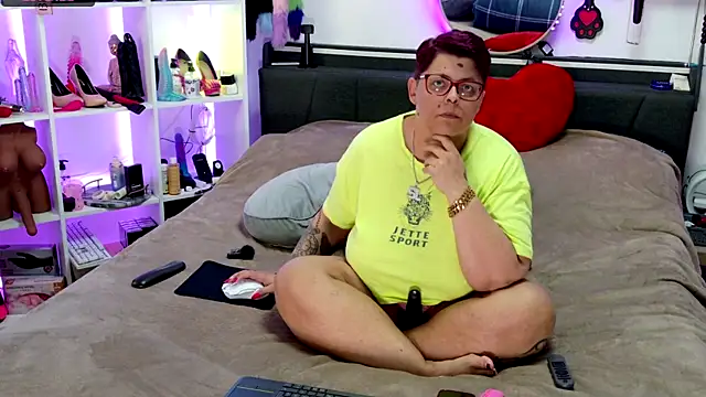 SunshineLexi online show from 03-08-26, 04:11