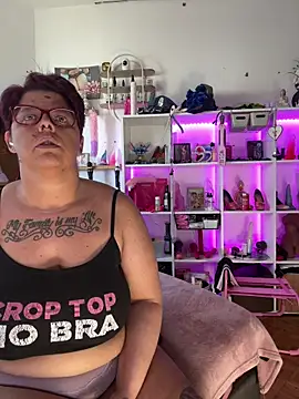 SunshineLexi online show from 04-17-26, 09:34