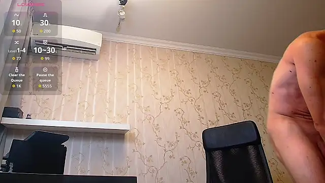 Snapshot of MateoBenjaminX chatting on 10-07-25, 04:53 MateoBenjaminX online show from 10-07-25, 04:53