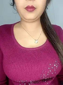 Shanaya Hotty online show from 11-28-25, 08:55