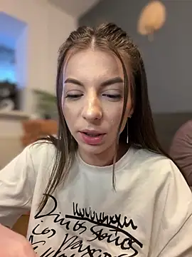 Mia Ethan online show from 01-30-25, 02:47