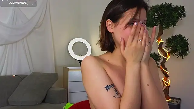 Snapshot of EthalGold chatting on 02-23-25, 09:11 EthalGold online show from 02-23-25, 09:11