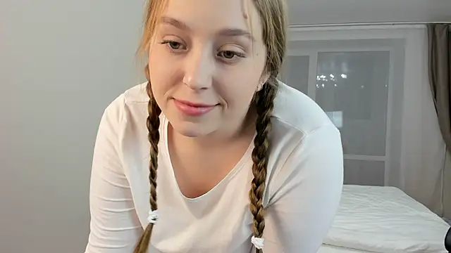 endlesssoffi online show from 12-19-24, 10:00