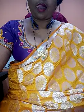 Snapshot of Sexy-Telugunayana2 chatting on 12-14-24, 11:39 Sexy-Telugunayana2 online show from 12-14-24, 11:39