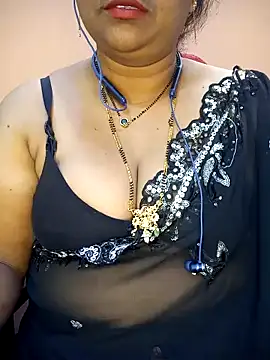 Snapshot of Sexy-Telugunayana2 chatting on 12-18-24, 12:21 Sexy-Telugunayana2 online show from 12-18-24, 12:21