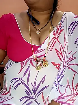 Snapshot of Sexy-Telugunayana2 chatting on 02-05-25, 12:27 Sexy-Telugunayana2 online show from 02-05-25, 12:27