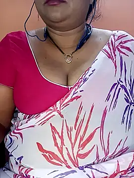 Snapshot of Sexy-Telugunayana2 chatting on 02-05-25, 09:40 Sexy-Telugunayana2 online show from 02-05-25, 09:40