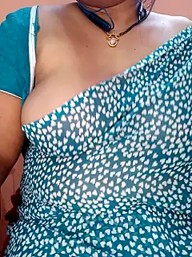 Snapshot of Sexy-Telugunayana2 chatting on 02-07-25, 12:53 Sexy-Telugunayana2 online show from 02-07-25, 12:53