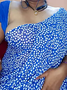 Snapshot of Sexy-Telugunayana2 chatting on 02-07-25, 11:01 Sexy-Telugunayana2 online show from 02-07-25, 11:01