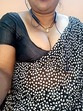 Snapshot of Sexy-Telugunayana2 chatting on 02-12-25, 09:33 Sexy-Telugunayana2 online show from 02-12-25, 09:33