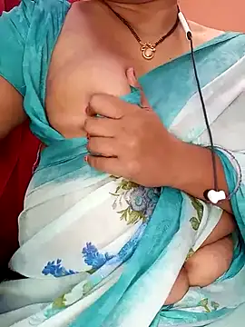 Snapshot of Sexy-Telugunayana2 chatting on 02-16-25, 11:38 Sexy-Telugunayana2 online show from 02-16-25, 11:38