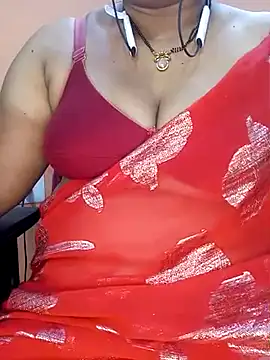 Snapshot of Sexy-Telugunayana2 chatting on 02-17-25, 04:20 Sexy-Telugunayana2 online show from 02-17-25, 04:20