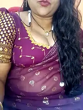 Snapshot of Sexy-Telugunayana2 chatting on 02-21-25, 04:40 Sexy-Telugunayana2 online show from 02-21-25, 04:40