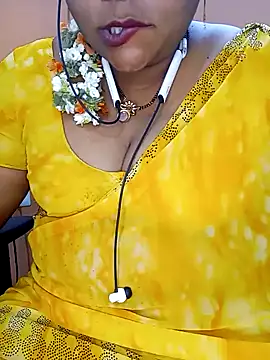 Snapshot of Sexy-Telugunayana2 chatting on 02-25-25, 05:19 Sexy-Telugunayana2 online show from 02-25-25, 05:19