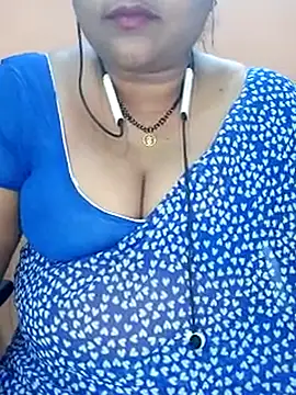 Snapshot of Sexy-Telugunayana2 chatting on 03-13-25, 06:45 Sexy-Telugunayana2 online show from 03-13-25, 06:45