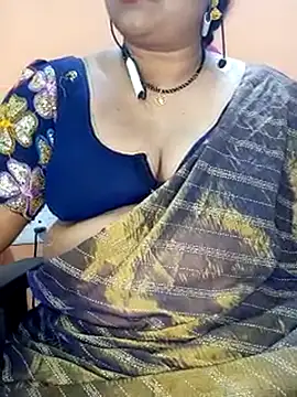 Snapshot of Sexy-Telugunayana2 chatting on 03-22-25, 01:52 Sexy-Telugunayana2 online show from 03-22-25, 01:52