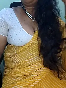 Snapshot of Sexy-Telugunayana2 chatting on 10-24-25, 07:21 Sexy-Telugunayana2 online show from 10-24-25, 07:21