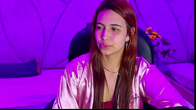 Snapshot of Tammy_Blackk chatting on 10-26-25, 03:34 Tammy Blackk online show from 10-26-25, 03:34